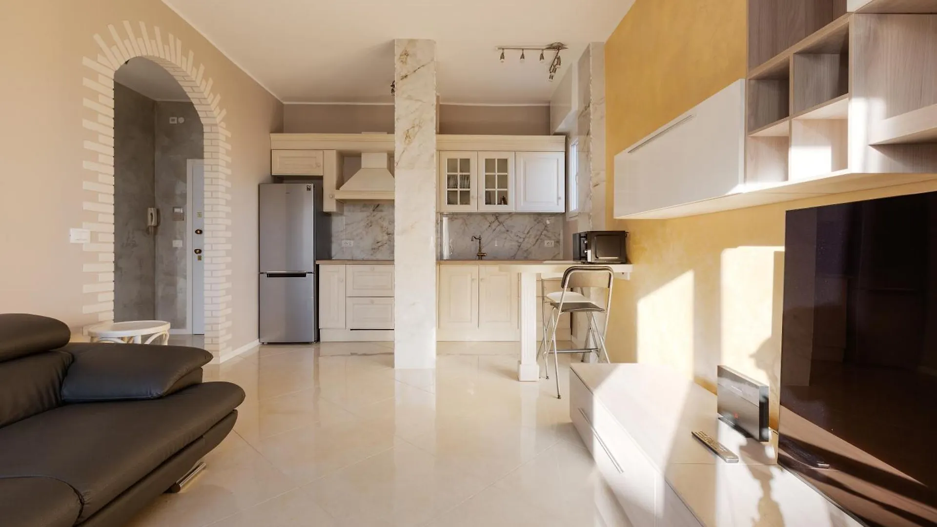 Niguarda Bright Apartment W/ Balcony Milán