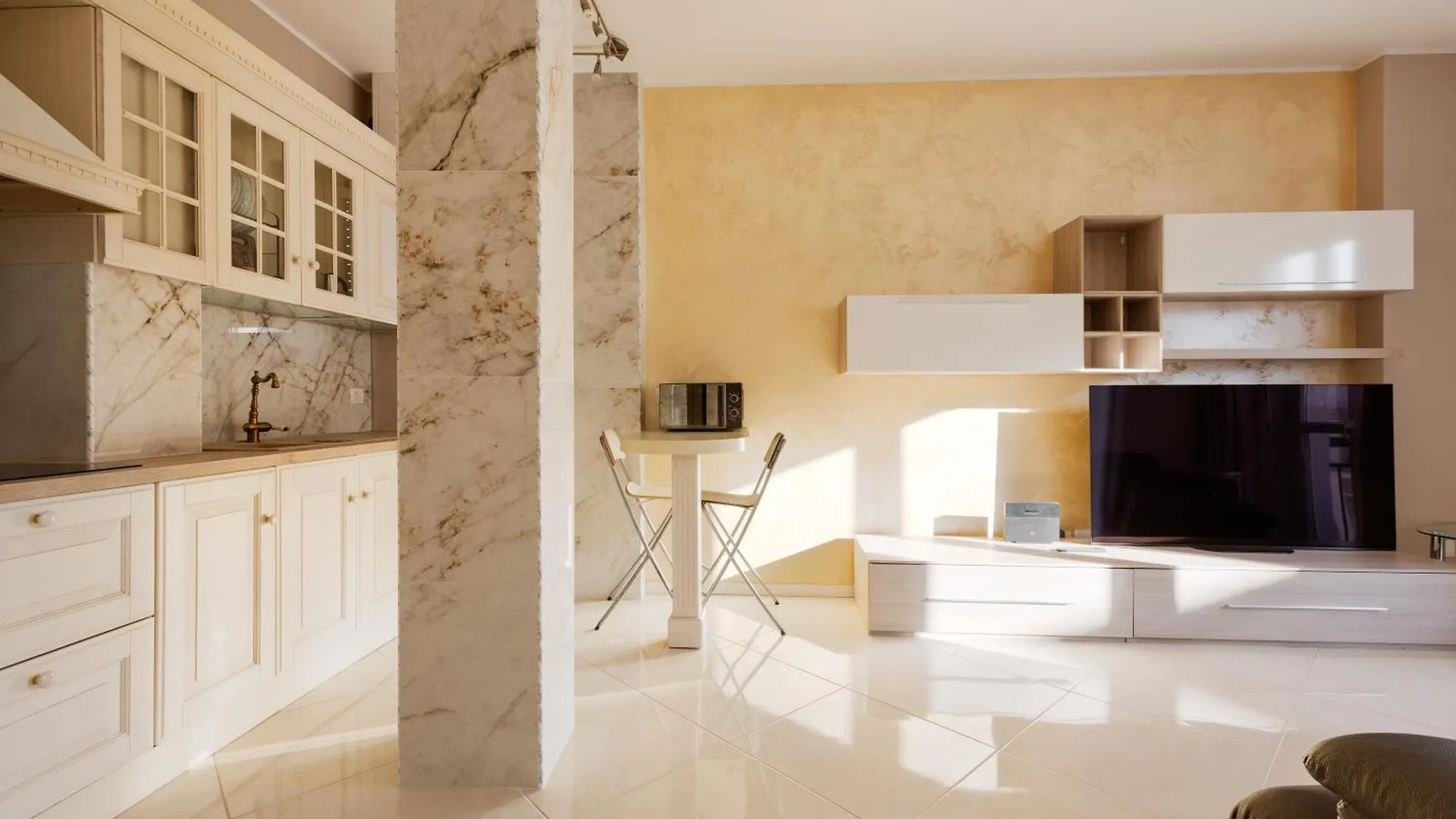 Niguarda Bright Apartment W/ Balcony Milan 0*,  Italy